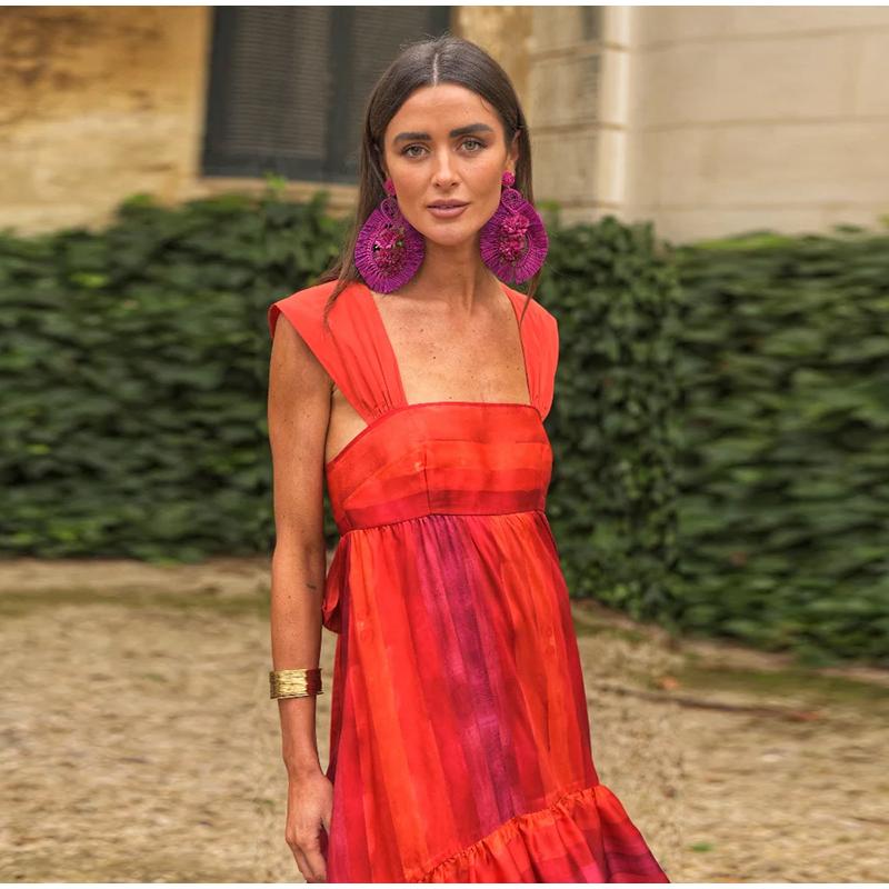 Женское платье-слинг с принтом и бантом — фото 3