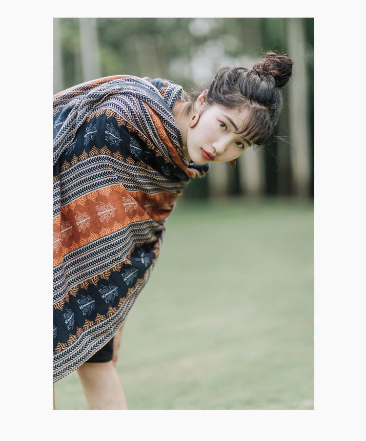 Women's Ethnic Style Summer Scarf: Yunnan Xinjiang Tibet Cotton Linen Silk Sunscreen Shawl