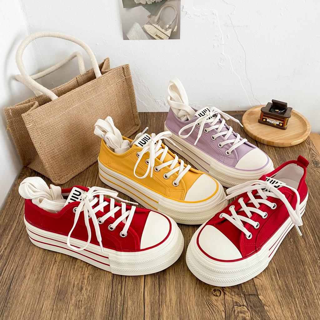 H1323 Gummiband/zwei Schnürsenkel, beliebte Canvas-Schuhe mit dicker Sohle, Damen-Schuhe mit runder Spitze, vielseitige und dünne Board-Schuhe