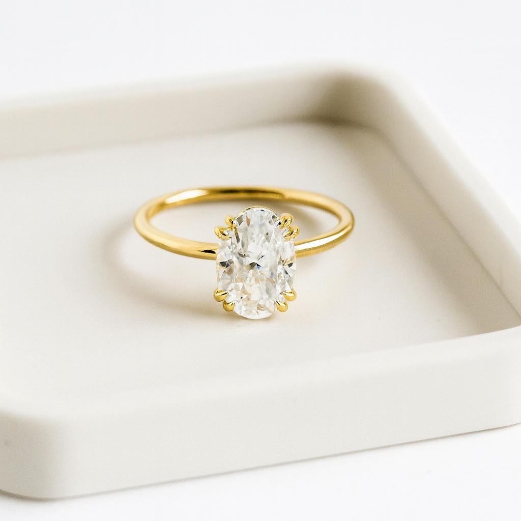 

Women’s Oval Cut CZ Diamond Solitaire Ring – Gold Plated Band with Clear White Stone, Elegant Engagement Style Jewelry Gift for Her Q розовый