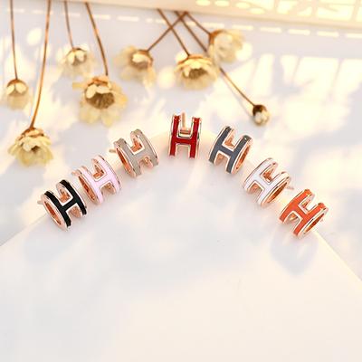 Neues Produkt Trendige Damen Nische Design Sinn Einfache, Kleine und Exquisite H Farbe Ohrringe High-End Reinnadel H Ohrringe