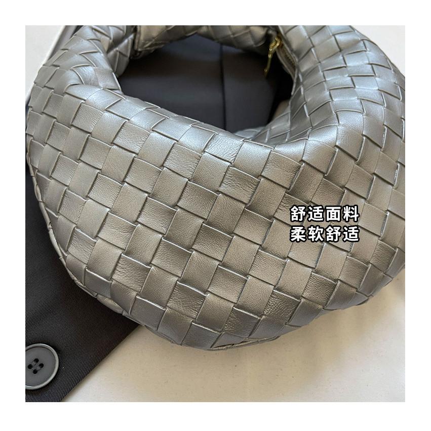 IELGY Hand-Woven Bag All-Match Underarm Bag One-Shoulder Portable Dumpling Bag