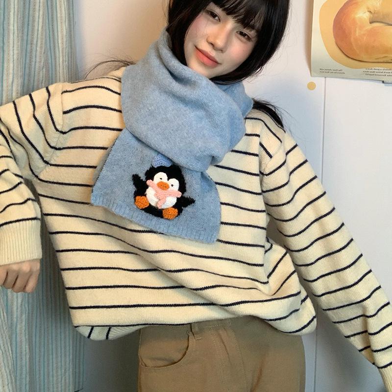Luochi Cartoon Animal Knit Neck Warmer Scarf - Cozy Autumn Winter Accessory for Students & Couples