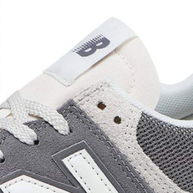 New Balance Unisex 574 Sneaker U574lgdb
