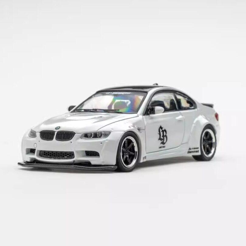 

Fine Model 1:64 BMW 3 Series 4th Generation M3 E92 Realistic Static Alloy Car Model, Boys Toy, Adult Collection Decoration Item