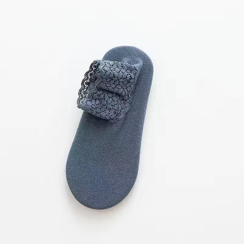 Warme Wadenlange Damensocken mit Spitzenbesatz - Dick, Kältebeständig, Rutschfestes Silikon, Bequeme Herbst-/Winter-Haussocken für den Boden