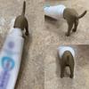 Οδοντόκρεμα Topper Pooping Dog Butt Toothpaste Squeezer Toothpaste Cap Dispenser