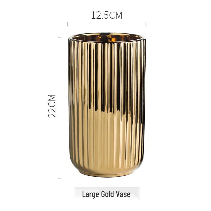 Яркая золотая керамическая ваза для цветов