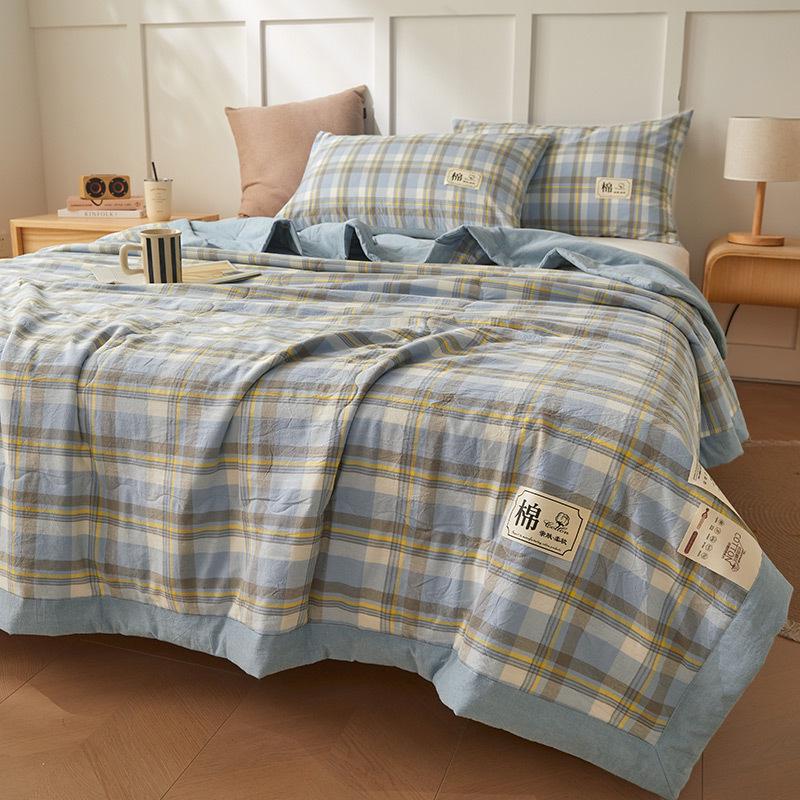 Xinjiang Cotton Summer Quilt: Machine Washable Blanket for Nude Sleeping and Air Conditioning