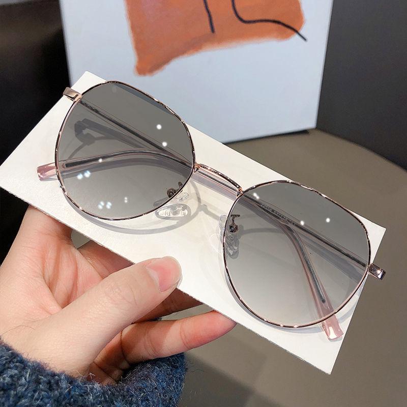 Ultralight Korean-Style Prescription Glasses for Women - Anti-Blue Light, Trendy & Protective Myopia Discoloration Lenses