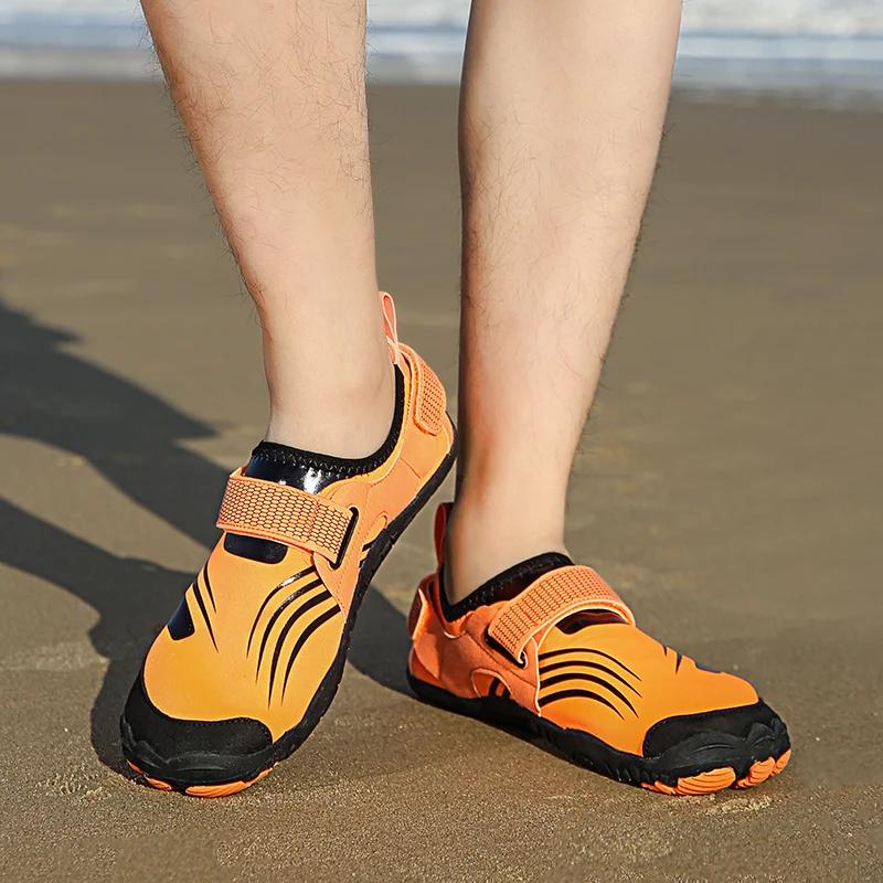 Beach Sports  Fashionable Men's Fitness Shoes New Five Finger Swimming Shoes Summer Couple Outdoor Water Sports Shoes