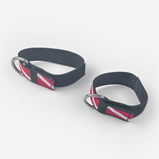 Scuba Diving Wrist Straps Adjustable Wristband with Stainless Steel D-Ring Sticky Scuba Diving Accessories for Lights