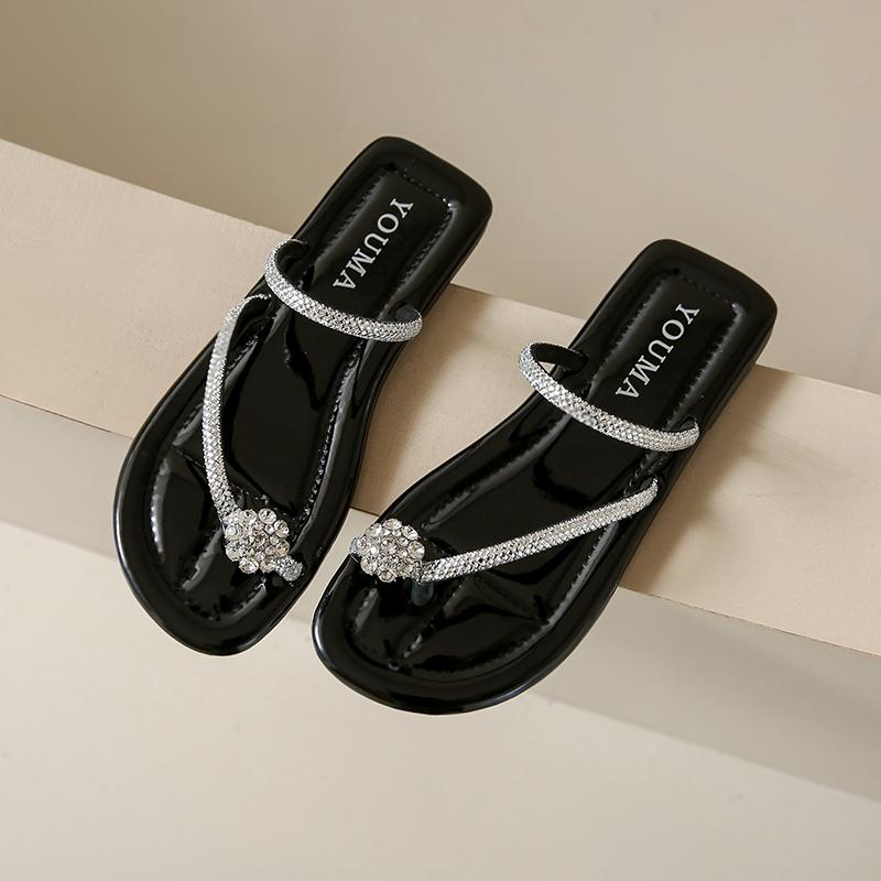 Fashion CRLAYDK Women's Slide Sandals Flat Toe Rhinestone Ring Thongs Strap Flip Flops for Summer Comfortable Walking Beach Slippers