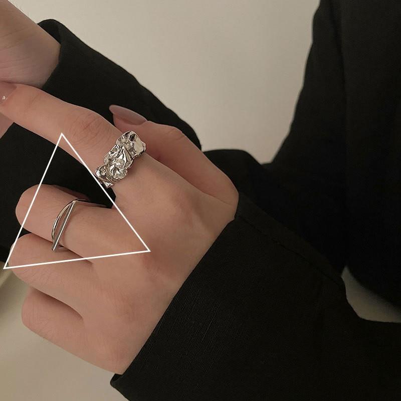 Silver Fashionable Plated Twisted Heart Ring For Women Elegant Minimalist Finger Jewelry