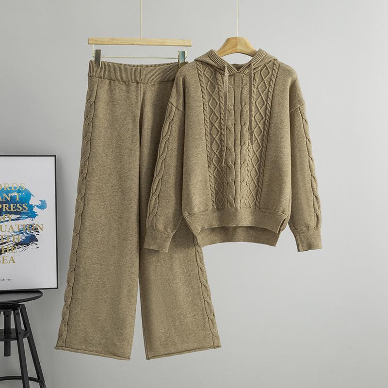 European Casual Knitwear Set - Women’s Hooded Cable Sweater & Wide-leg Pants Two-piece for Spring/Autumn