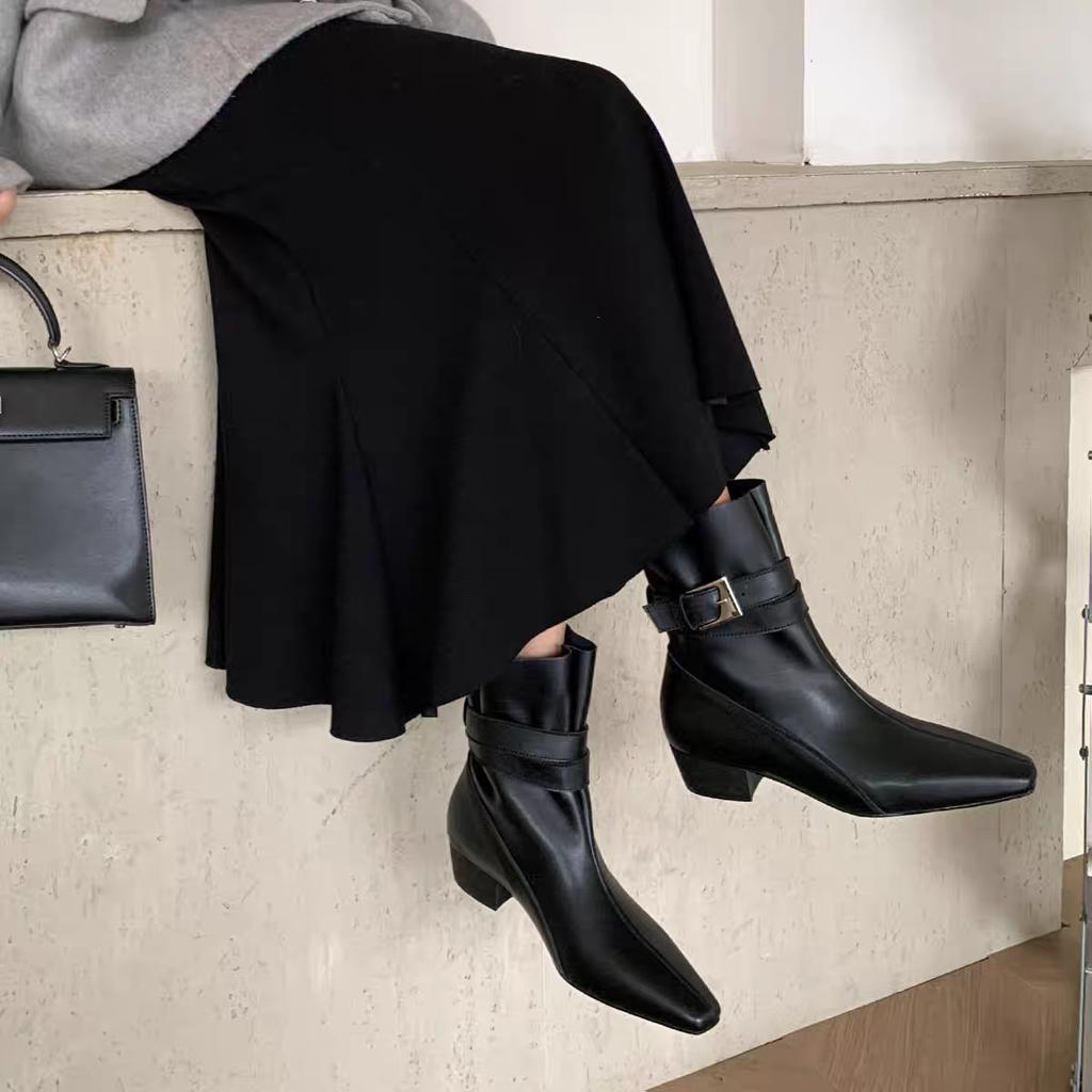 Retro Huge Good-looking Low-heeled Thin Boots Early Autumn Foreign Coffee-colored Suede Old Money Wind Small Short Boots