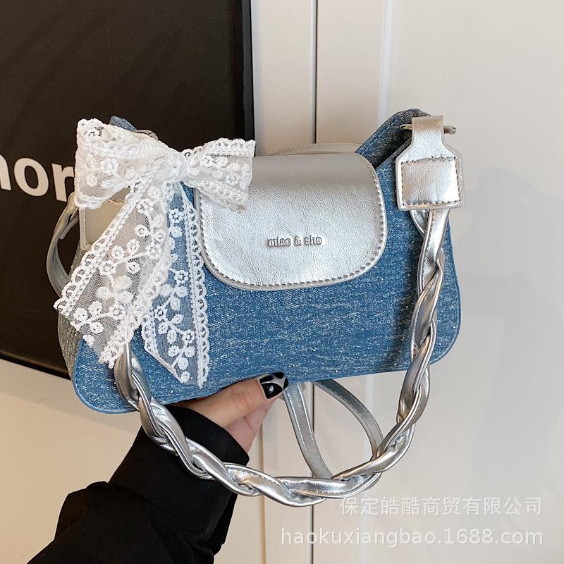 Premium Sense Bag Women's 2025 New Trendy Fashion Versatile Shoulder Underarm Bag Niche Super Fire Commuter Messenger Bag