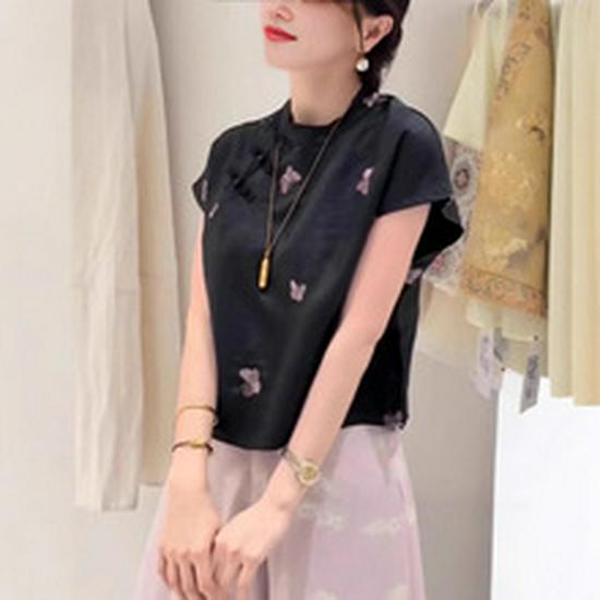 Women's Petite Hooded Windbreaker: Short Jacket for Spring & Autumn 2025, Casual Hot Style