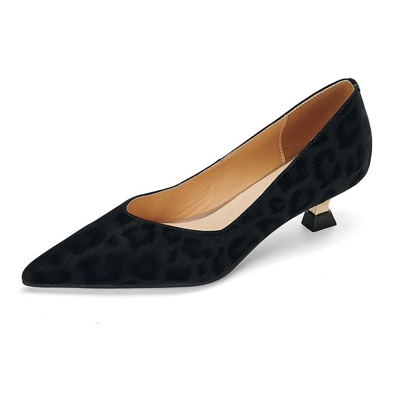 Móda Nové Jaro/léto Pravá Kůže Mělké Boty pro Ženy Módní Retro Leopardí Vzor Špičatá Špička Dámské Lodičky Střední Podpatek Stříbrné