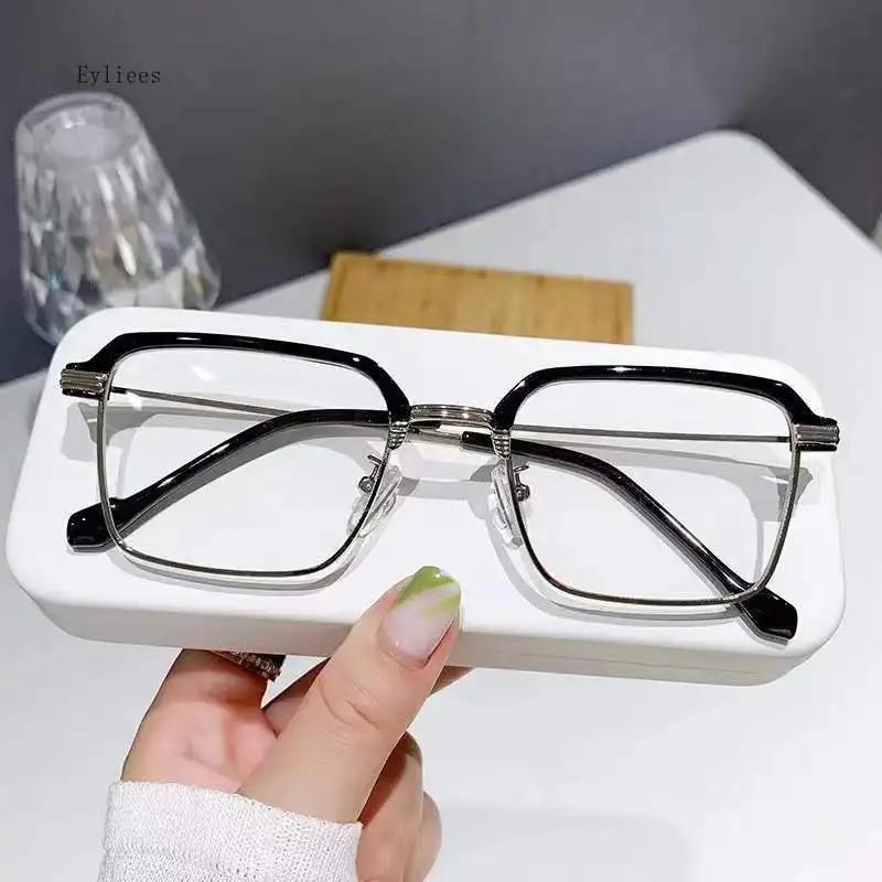 Luxury Square Frames Photochromic Diopter Eyeglasses Anti-blue Light Color Changing Sunglasses Prescription Reading Spectacles