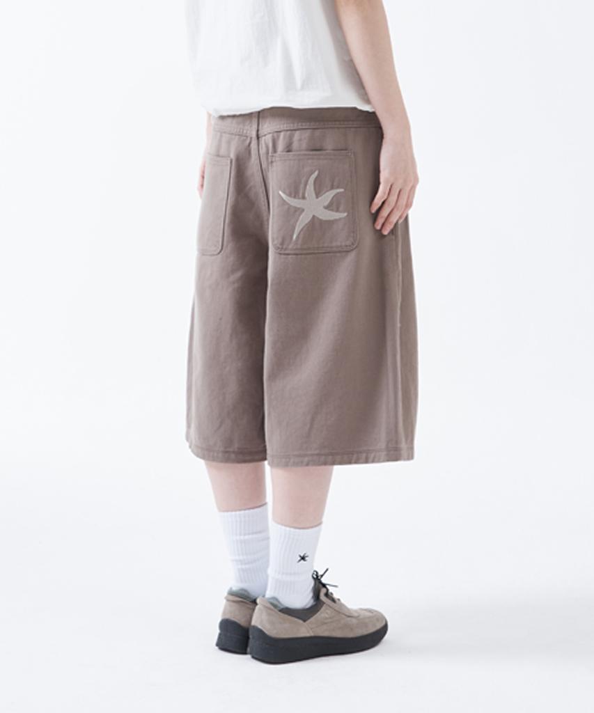THE COLDEST MOMENT Tcm Starfish Half Chino Pants (Beige)