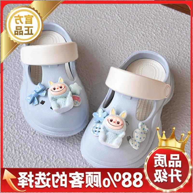 Labubu Girls' Summer clogs2026New Children's Princess Beach Sandals, Non-slip Soft Sole for Girls To Wear Outside