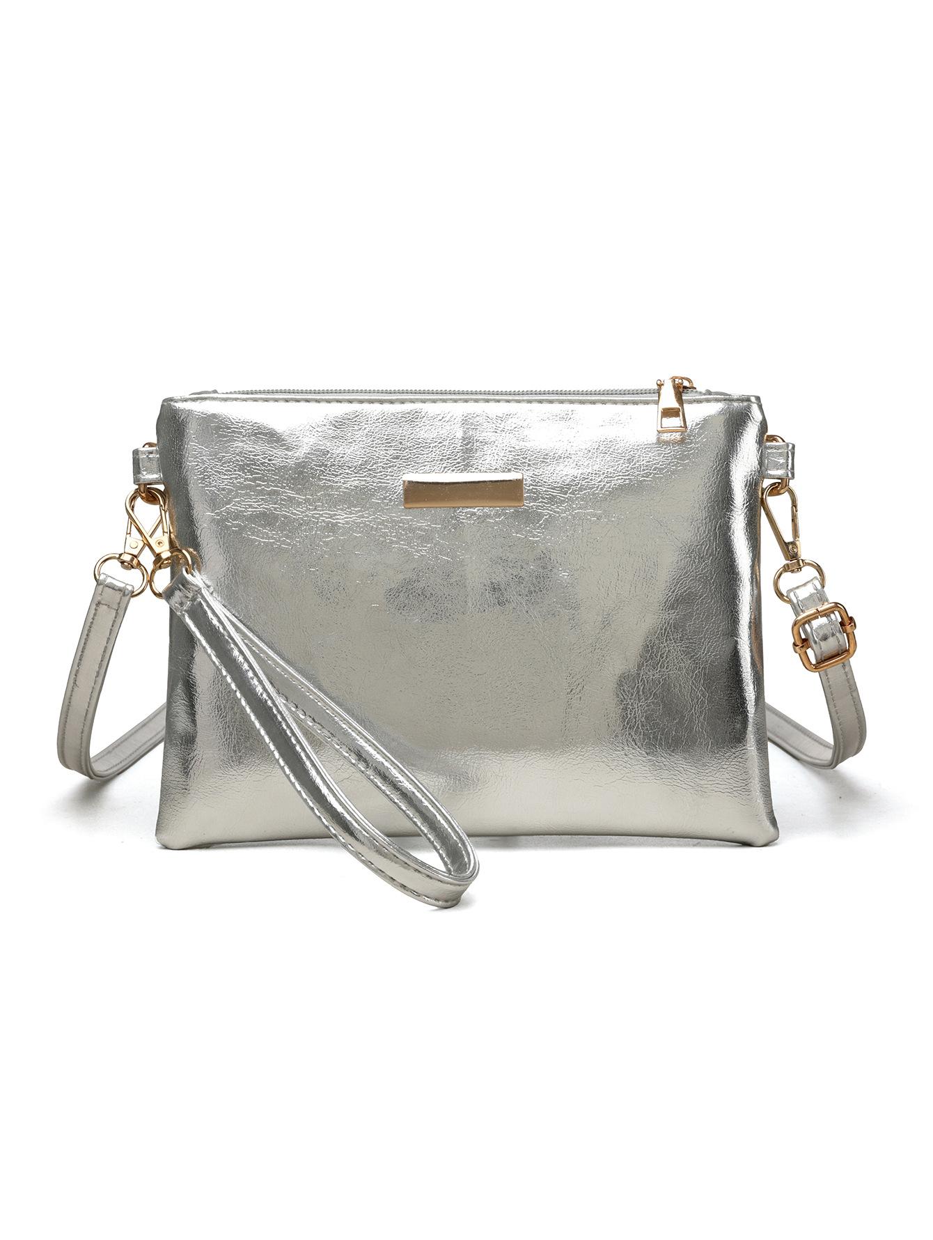 

New versatile solid color fashion Korean version of retro advanced texture casual personality going out lightweight simple messenger bag tide срібний