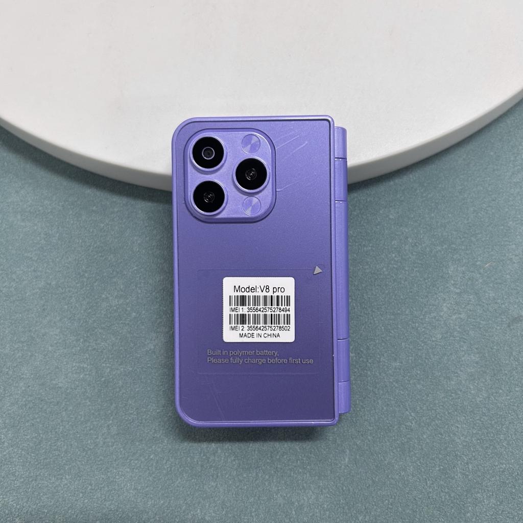 Nový V8 Pro 2G Skládací Mobilní Telefon 1,77 palce Dvojitý Displej MTK Dual SIM Dual Standby Vestavěná Baterie Mp3 Mp4 Bluetooth Mini Svítilna Mobilní Telefon