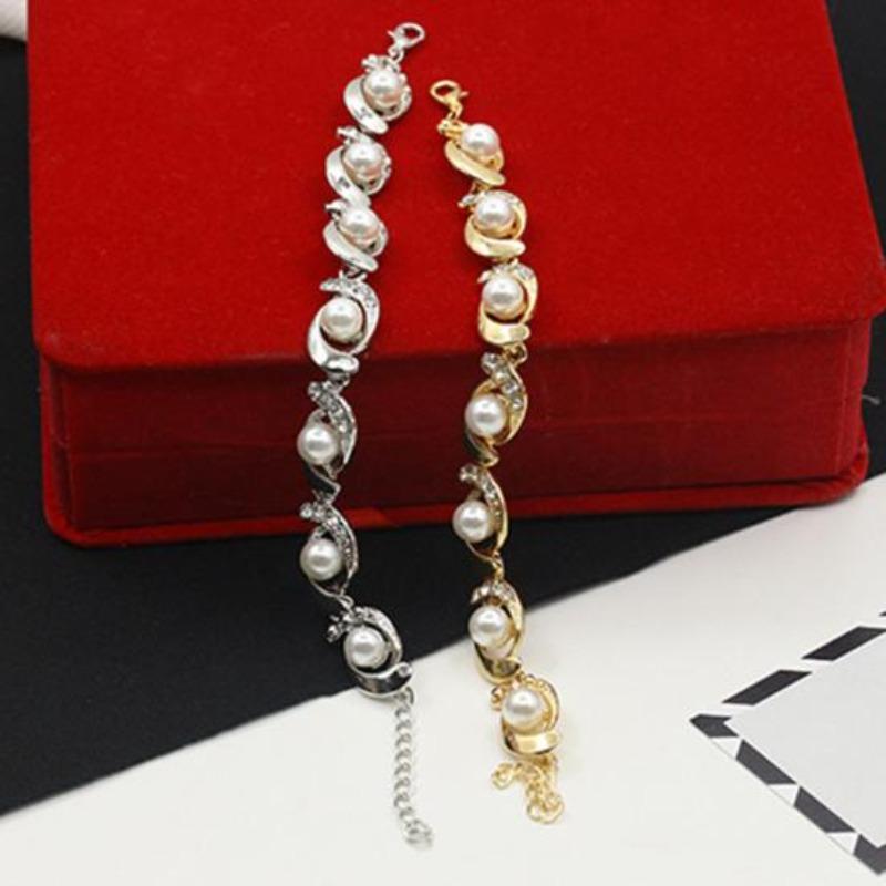 Women Faux Pearl Rhinestone Inlaid Charm Bracelet Bangle Adjustable Jewelry Gift