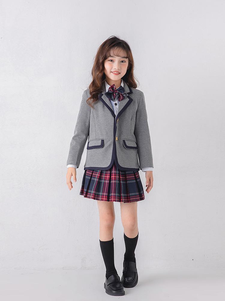 Akademischer Stil für Kinder Formale Schuluniform