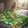 Coperta in Flanella con Stampa Colorata a Forma di Trifoglio Calda Morbida Decorativa per Halloween Natale Divano Calda Accogliente per Tutte le Stagioni Regalo