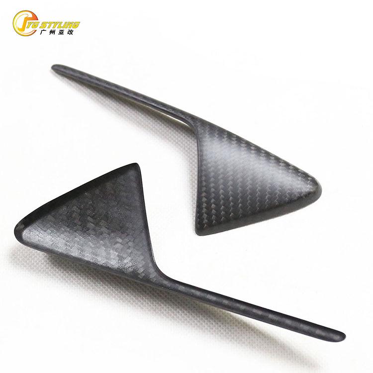 Tesla Model 3 & Y Carbon Fiber Turn Signal Light Covers