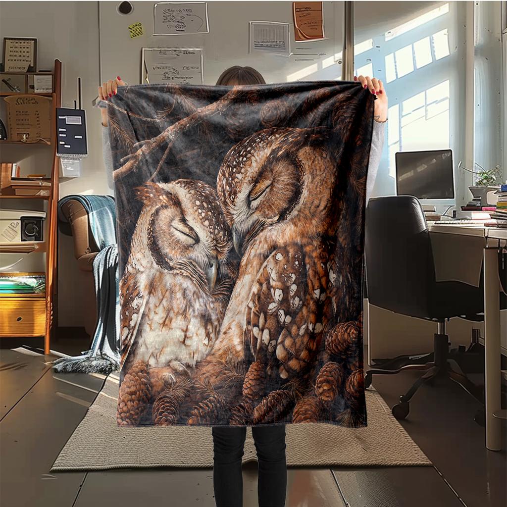 1Pc Cartoon Print Flannel Blanket, High Quality Comfortable for All Seasons, Home Decor, Warmth and Comfort, Perfect for Christmas Birthday Gift