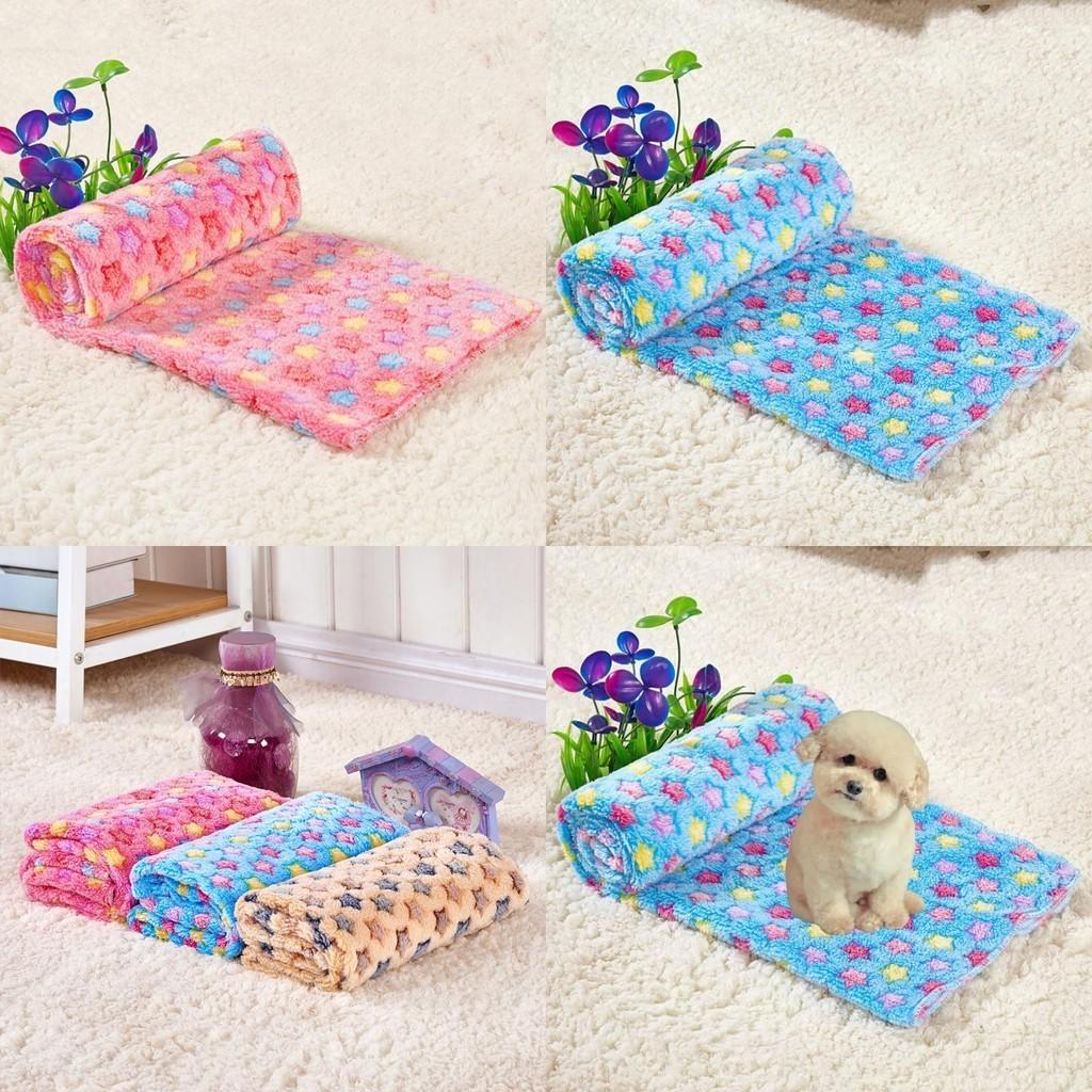 Soft And Cozy Coral Wool Pet Blanket For Dogs And Cats In Autumn And Winter