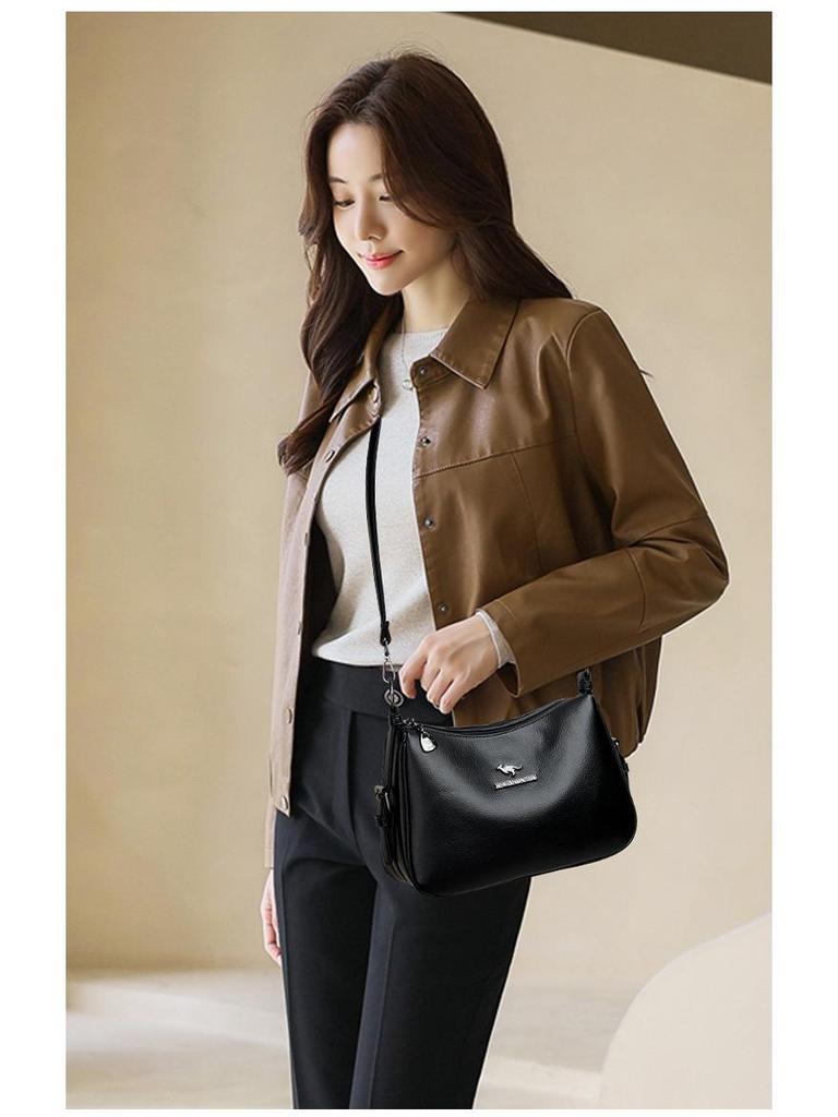 Elegant Women's 2025 Versatile Crossbody Bag: Large Capacity, Single Shoulder, Perfect for Casual or Commuting.