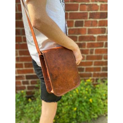 Düz kahverengi deri çanta, EDC, 7x9 rustik deri messenger çanta, deri çapraz askılı çanta, vintage görünümlü deri omuz çantası, ilaç taşıma çantası