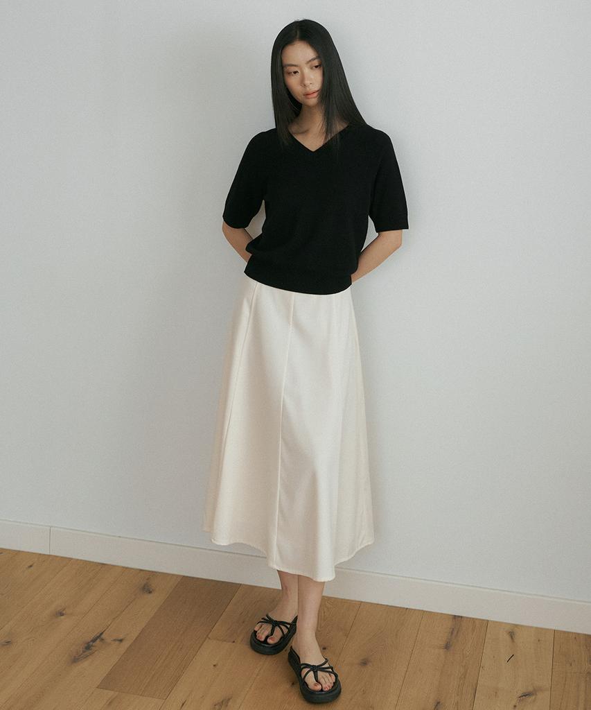 Lingseoul Flared Long Skirt-Cream