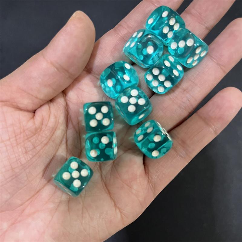 Mini Set de Dés Transparent Clair 12 mm - 16 Couleurs Petite Taille Pour Jeux de Société et JDR