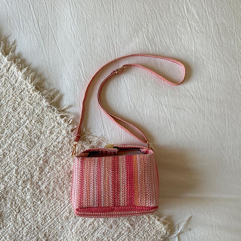 

Повседневная плетеная радужная вязаная женская сумка, модный тренд для вечеринок и отпуска, нишевый дизайн, женский клатч розовый