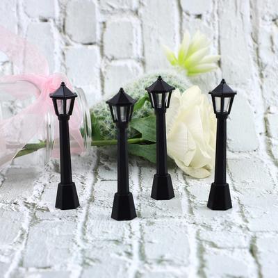 4pcs Street Post Lights Model Railway Train Lamp Post Lights Miniature Village Pathway Lantern Post for DIY Dollhouse