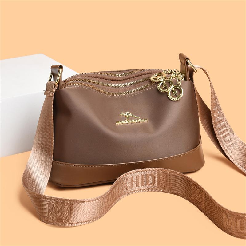 High-end Single-shoulder Bag with Large Capacity, Suitable for Middle-aged Mothers, Versatile Cross-body Bag