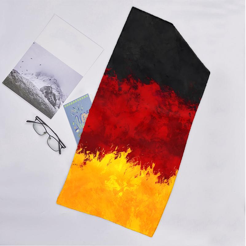 German Fashion Beach Towel: Ideal for Summer Adventures Soft, absorbent and quick drying suitable for swimming and bathing
