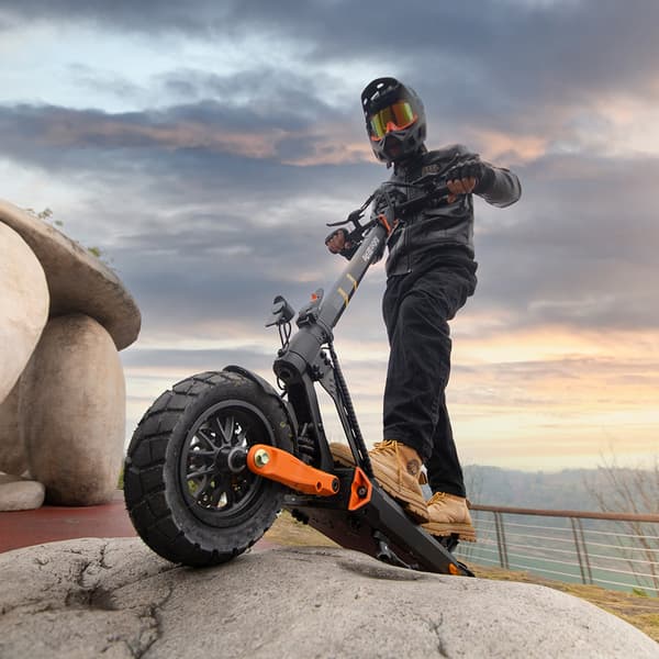 KuKirin G2 PRO (VMP) 500W Foldable Electric Scooter with 48V 15.6Ah Battery, 65km Range, 25km/h IP54, and 9-inch Tire