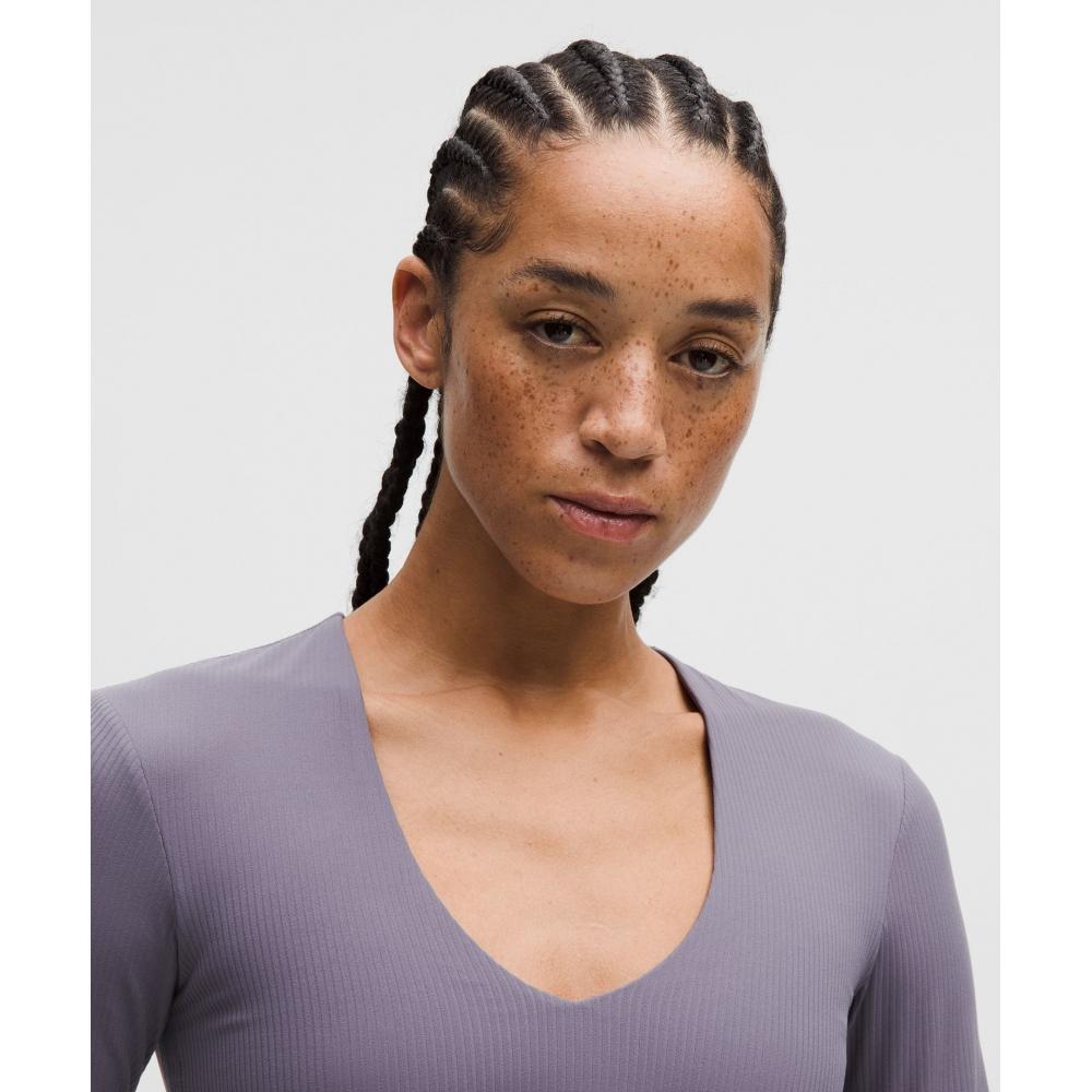 Lululemon All It Takes RiBBeD Nulu V Neck Long sleeVe Shirt  B D Cups Grape Mist