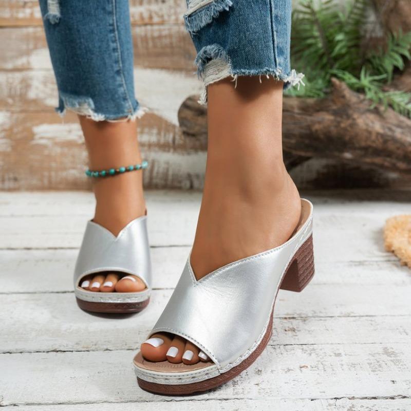 2026 Women Comfortable Sandals Summer Trend Heel High Heels Shoes Women Outdoor Slip on Open Toe Flip Flops Slippers