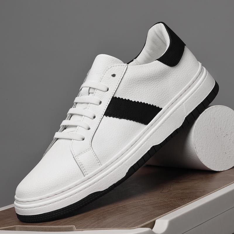Fashion 2024 New Arrival Men Shoe Breathable Men Skate Shoes Genuine Leather Men's Flats Breathable Outdoor Sneakers Men Casual Footwear