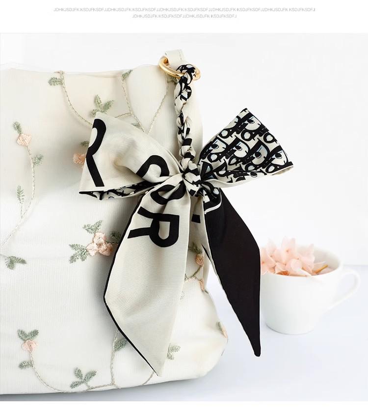 Luxury Blue Silk Scarf Bow Handbag and Car Keychain Pendant with D Letter