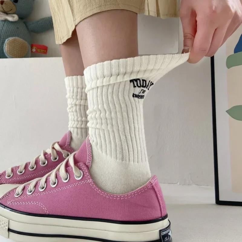 Funny Socks Cotton Embroidery Letter Today I’m Awesome Japan Korean Designer Socks Couple Mid-tube Sock Sports for Men Women