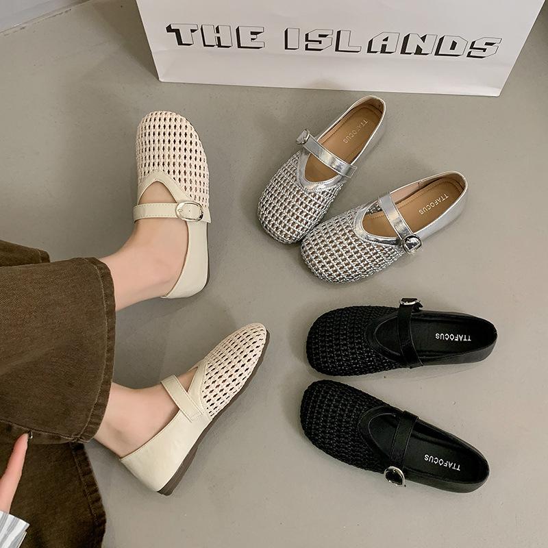 Casual Versatile Bag Head Half Slippers Outer Wear Women's Shoes 2025 New Summer Hollow Breathable Flat-soled Single Shoes