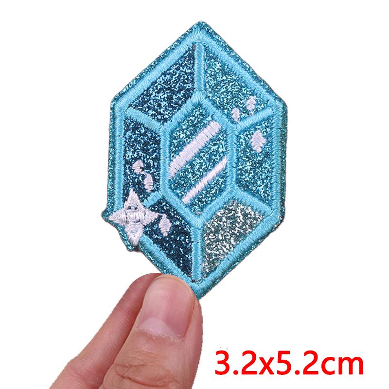 2026 NEW Glitter Diamond Bow Patch Cartoon Glitter Embroidered Patches For Clothes Iron on Patches For Clothing Sew Badges DIY